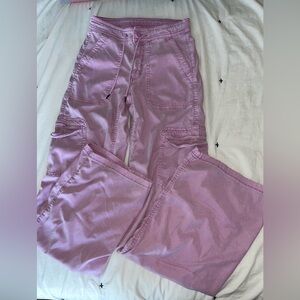 American Eagle Purple Cargo Pant.💜 Size 000. 31” inseam.